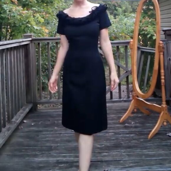 Vintage 1940s 1950s Black Dress - Picture 3 of 5